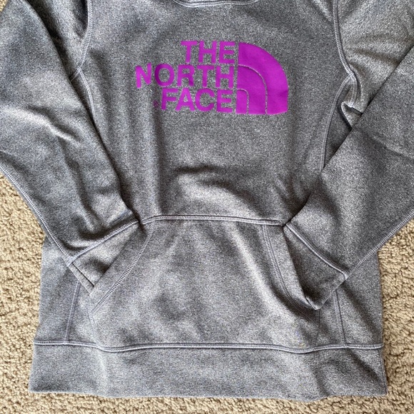 The North Face Fave-Our-Ite Hoodie - Picture 2 of 5